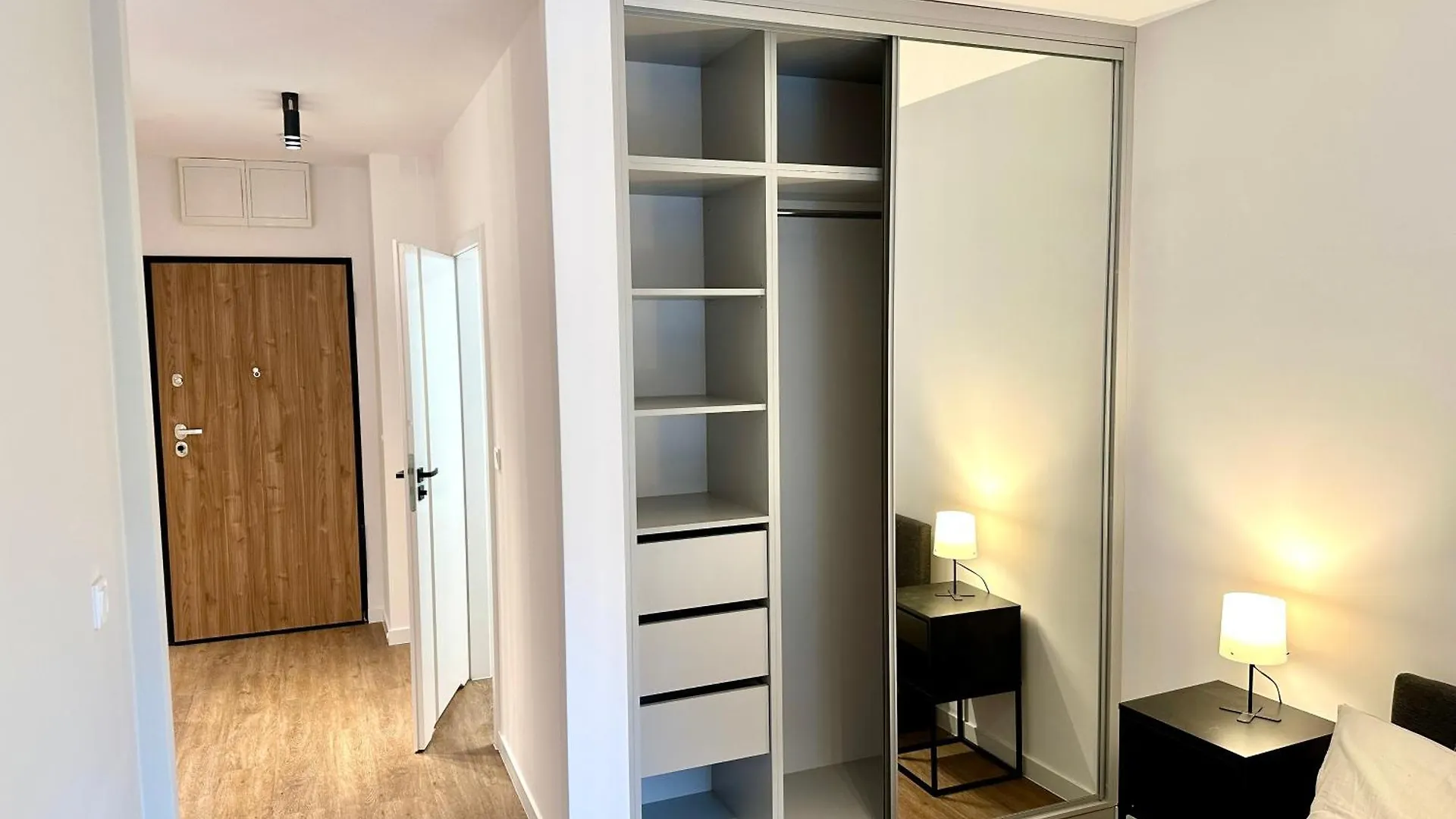 Porto Apartaments Вроцлав Польша